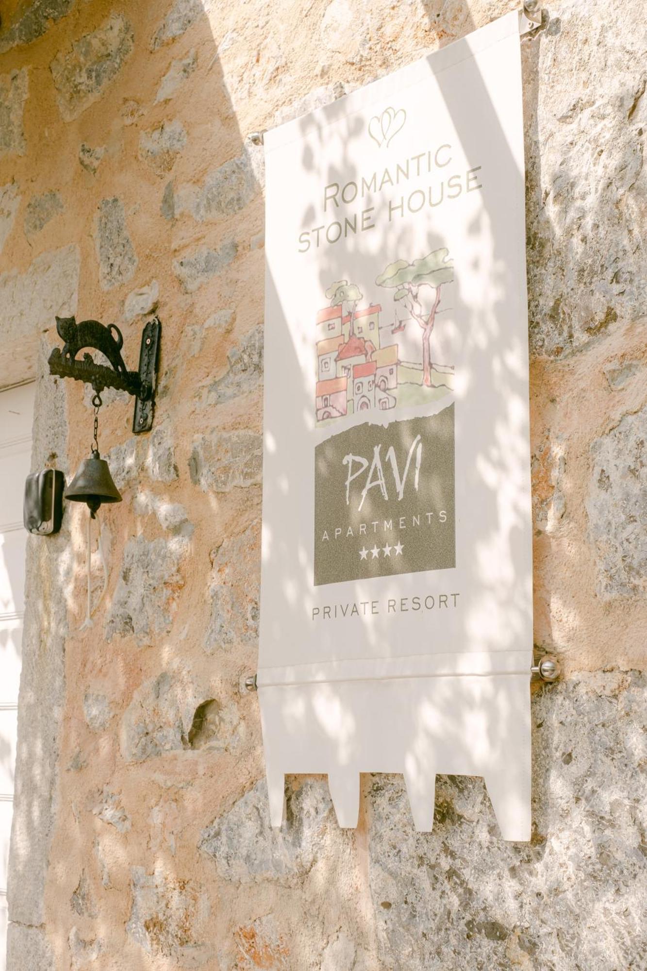 Pavi Apartments Romantic Stone House K13 Kornić Eksteriør bilde