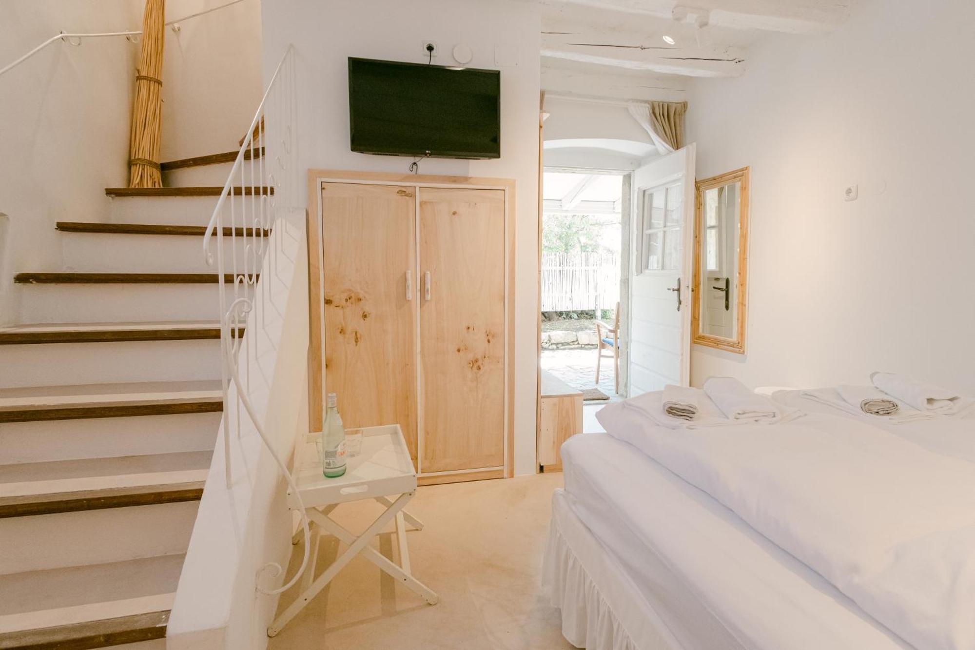 Pavi Apartments Romantic Stone House K13 Kornić Eksteriør bilde